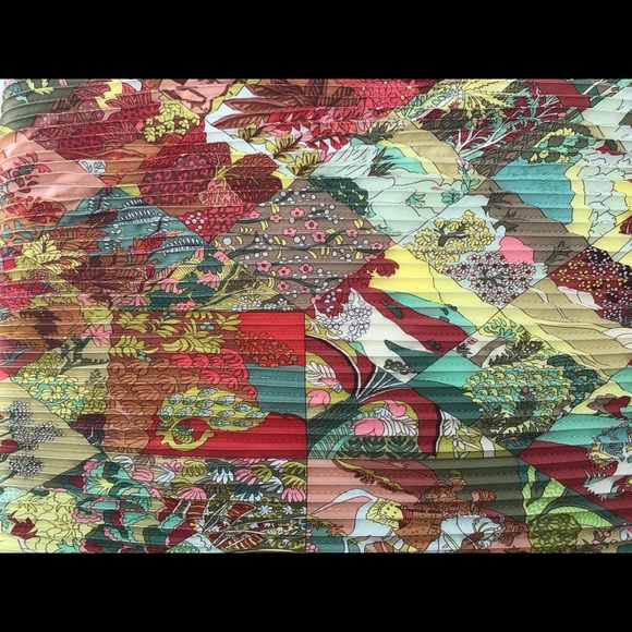 Hermès Plisse Pleated Scarf + Boxed Scarf Rings A+ - Picture 14 of 14